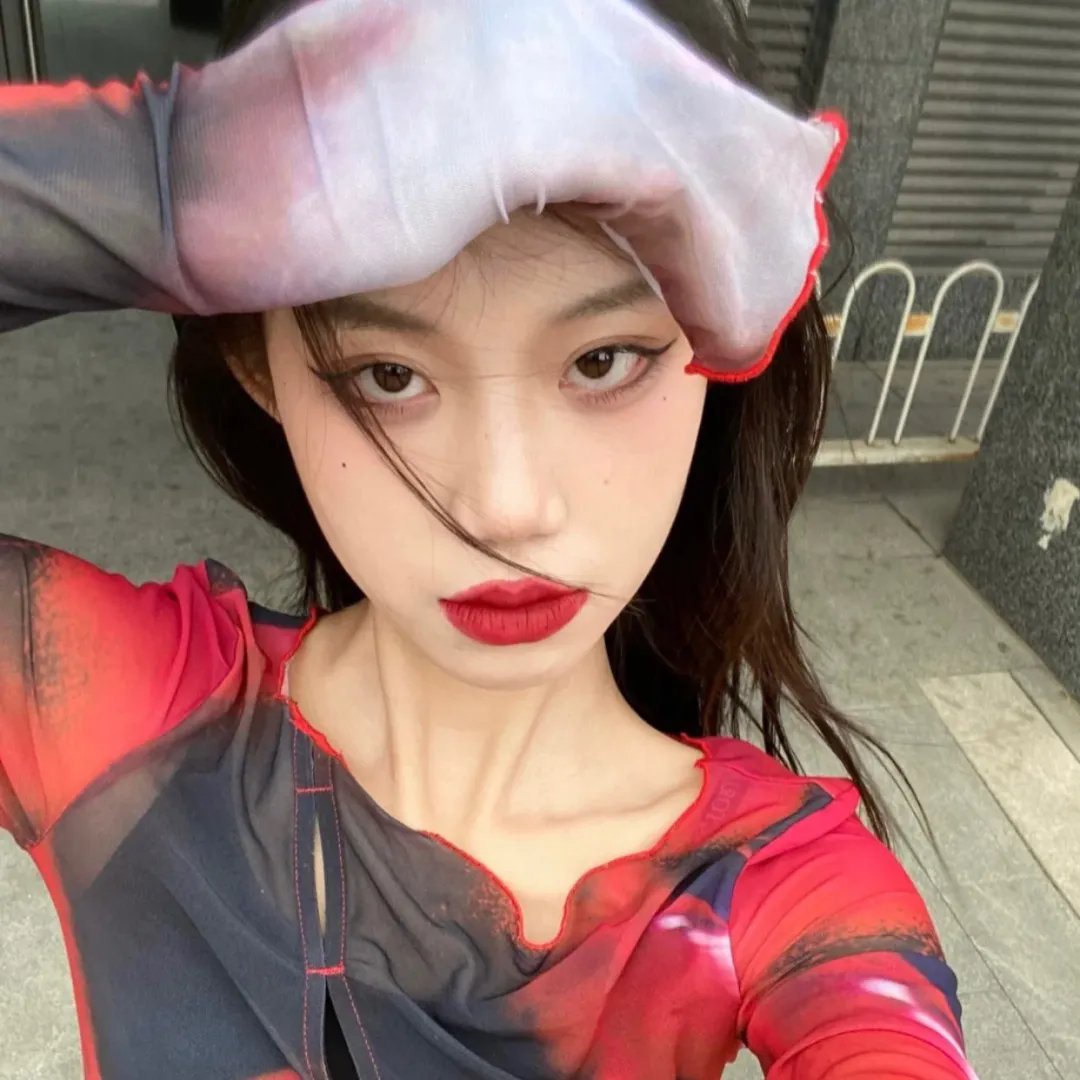 系统让我虐男主，结果他自我攻略了